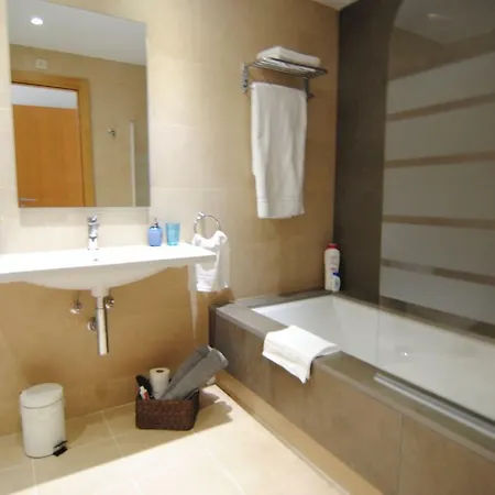 Sunny 2br Style New Golden Mile Free Parking Wifi & Aircon Estepona